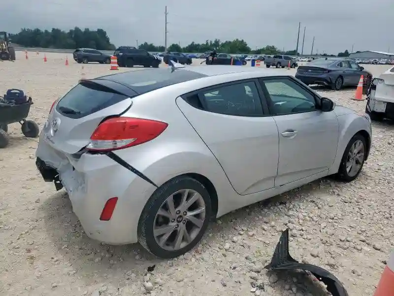 KMHTC6AD7HU311563 2017 HYUNDAI VELOSTER-2