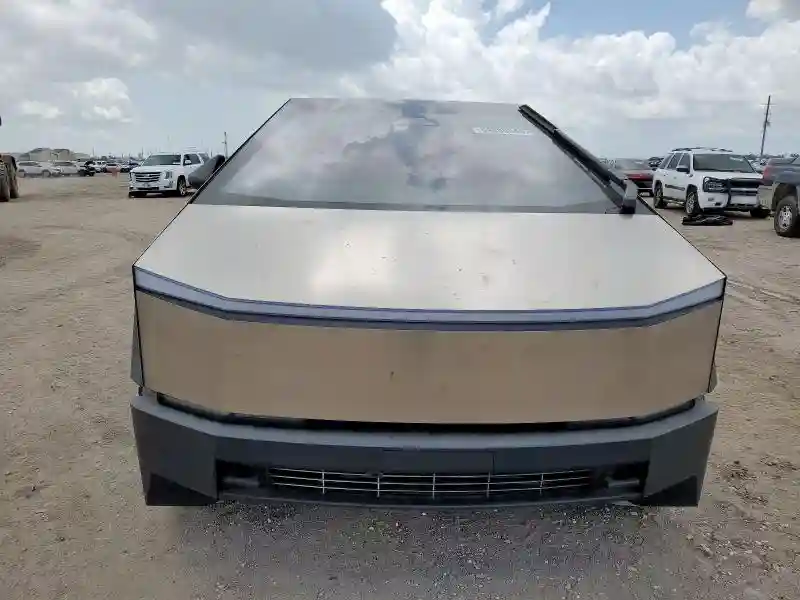 7G2CEHED7RA022353 2024 TESLA CYBERTRUCK-4