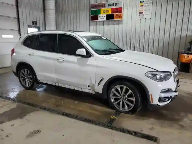 5UXTR9C59KLE18459 2019 BMW X3-3