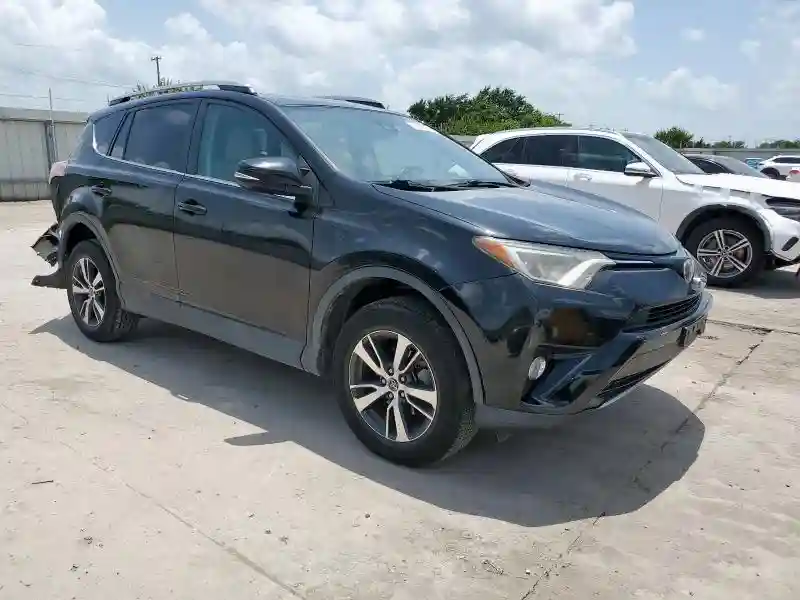 2T3WFREV2JW433186 2018 TOYOTA RAV4-3
