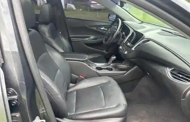 1G1ZE5ST9GF172427 2016 CHEVROLET MALIBU-4