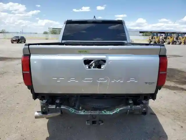 3TYKD5HN3ST025070 2025 TOYOTA TACOMA-5