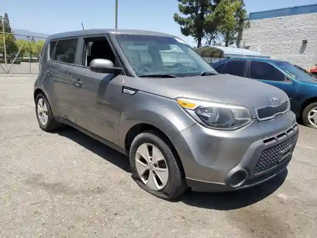 KNDJN2A25G7323379 2016 KIA SOUL-3