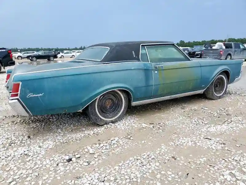 9Y89A890350 1969 LINCOLN CONTINENTL-2