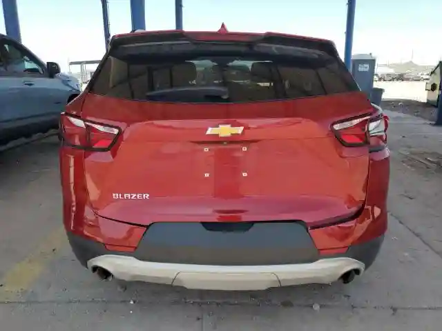 3GNKBDR41MS519404 2021 CHEVROLET BLAZER-5