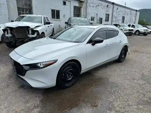 JM1BPBMY3R1712137 2024 MAZDA 3 GT-0