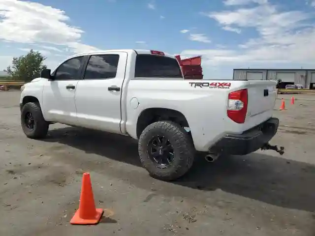 5TFDY5F15JX719857 2018 TOYOTA TUNDRA-1