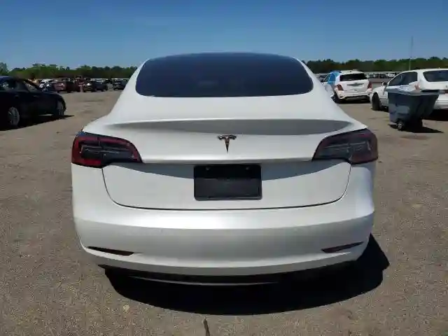 5YJ3E1EA3MF027335 2021 TESLA MODEL 3-5