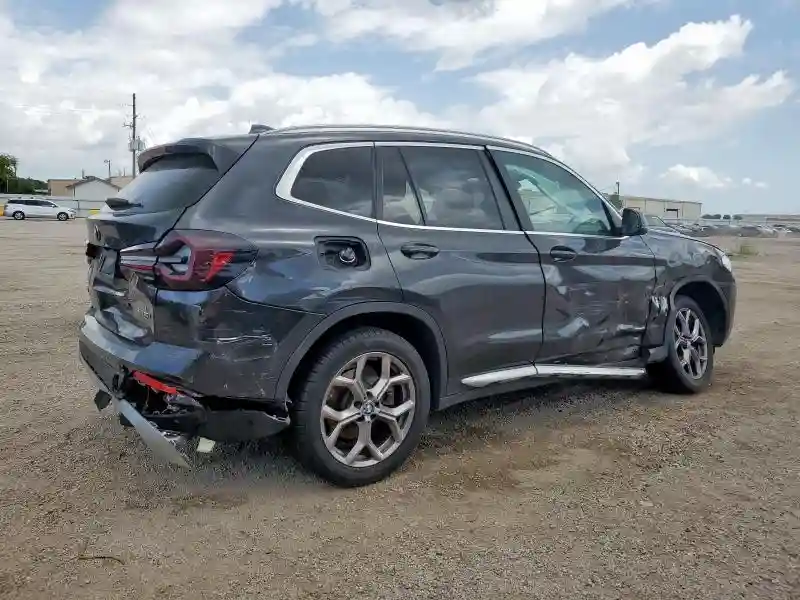 5UX43DP03R9U57124 2024 BMW X3-2
