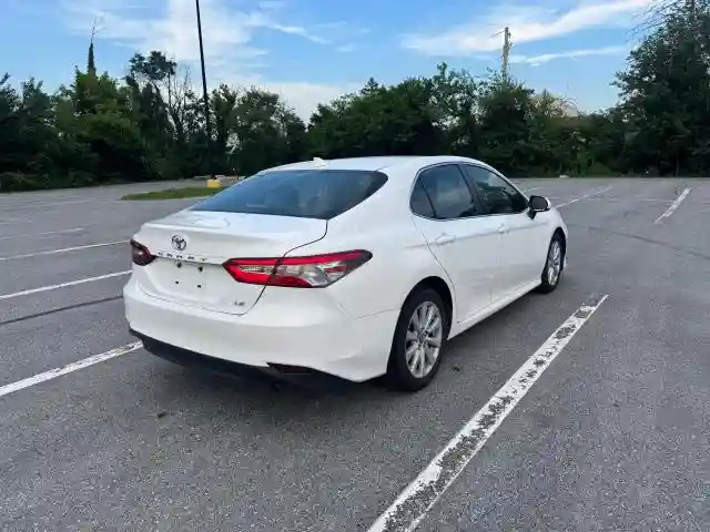 4T1B11HK8KU242401 2019 TOYOTA CAMRY-3