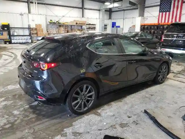 JM1BPALM1P1609496 2023 MAZDA 3-2
