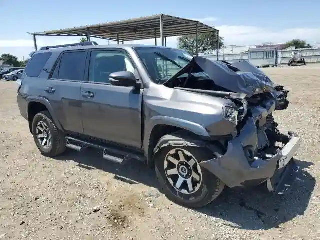 JTERU5JR9M5872400 2021 TOYOTA 4RUNNER-3