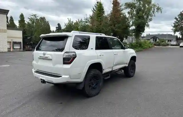JTEBU5JR1H5434672 2017 TOYOTA 4RUNNER-3