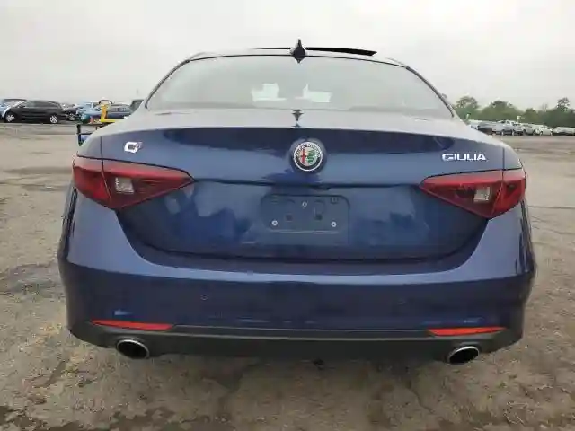 ZARFAEDN7H7552467 2017 ALFA ROMEO GIULIA-5