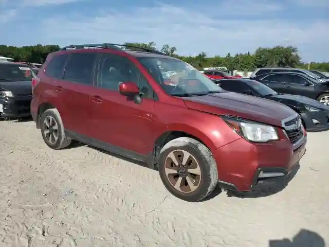 JF2SJAGC3JH485542 2018 SUBARU FORESTER-3