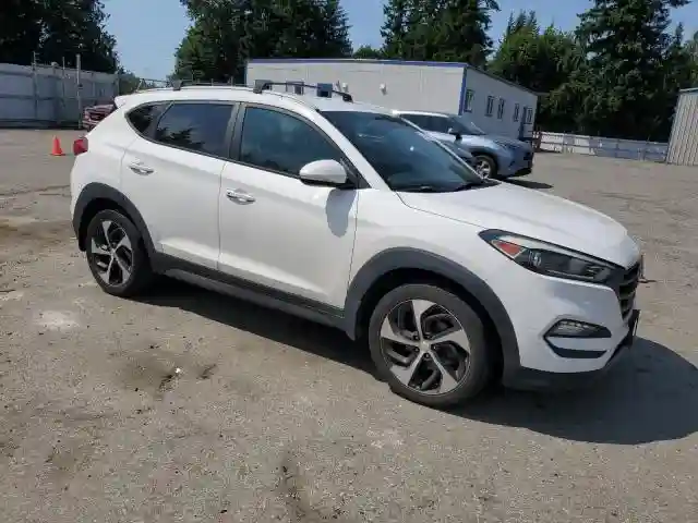 KM8J3CA22GU222079 2016 HYUNDAI TUCSON-3