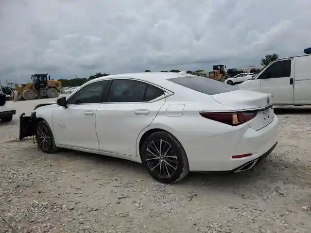 58ADZ1B19RU175330 2024 LEXUS ES350-1