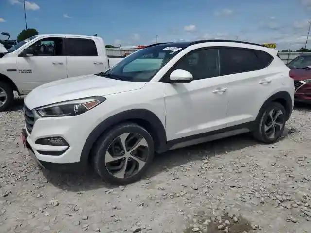 KM8J33A29JU703180 2018 HYUNDAI TUCSON-0