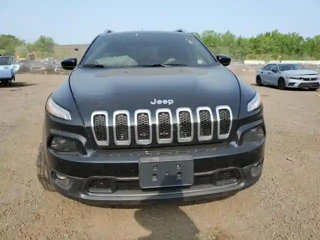 1C4PJMCS9HW660210 2017 JEEP GRAND CHEROKEE-4