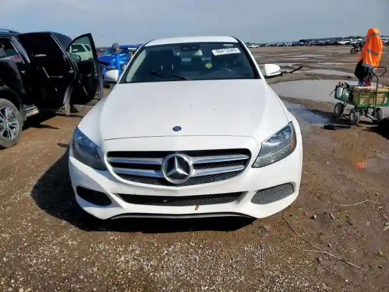 55SWF4JB5GU172163 2016 MERCEDES-BENZ C-CLASS-4