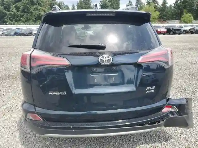JTMRFREV7JJ193063 2018 TOYOTA RAV4-5