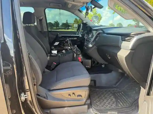 1GNLCDEC6JR353961 2018 CHEVROLET TAHOE-4