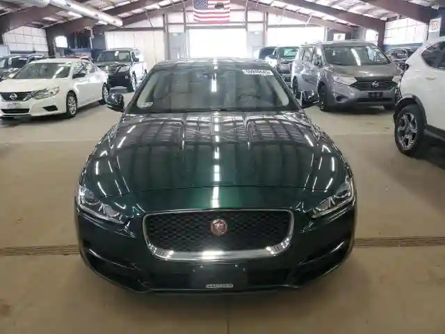 SAJAJ4BN9HA978618 2017 JAGUAR XE-4