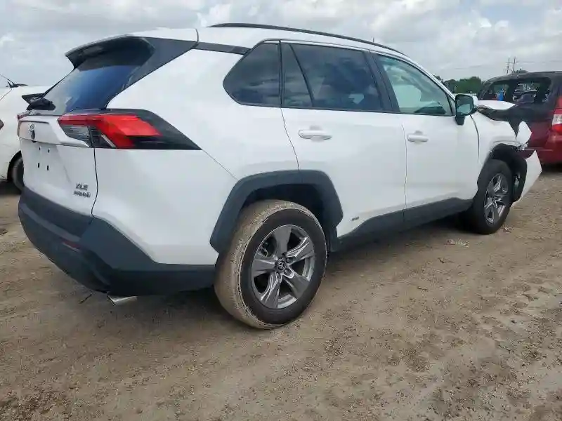 4T3RWRFV6RU145338 2024 TOYOTA RAV4-2