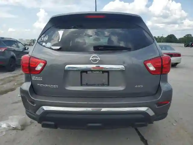 5N1DR2MM8JC617027 2018 NISSAN PATHFINDER-5
