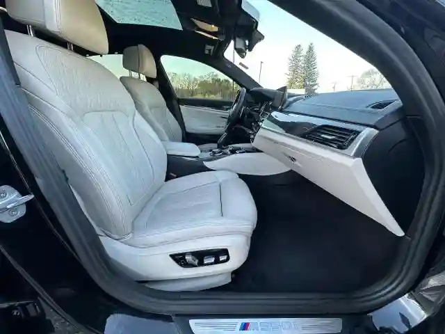 WBAJB9C55JB035226 2018 BMW M5-5