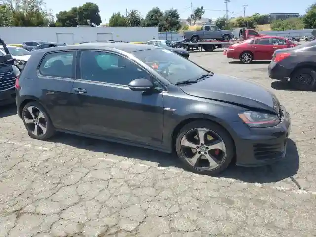 3VWYT7AU2GM006133 2016 VOLKSWAGEN GTI-3