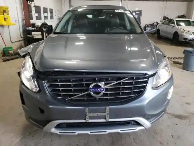 YV440MRR9H2107961 2017 VOLVO XC60-4