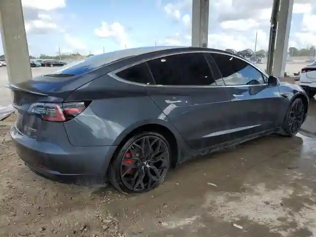 5YJ3E1EC3LF623724 2020 TESLA MODEL 3-2