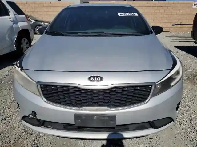 3KPFK4A71HE043045 2017 KIA FORTE-4