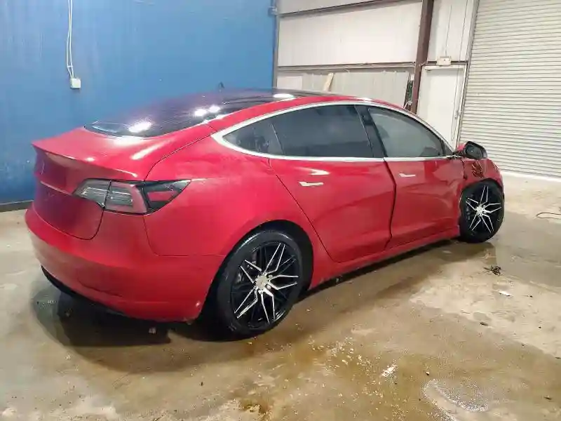 5YJ3E1EA0JF005384 2018 TESLA MODEL 3-2