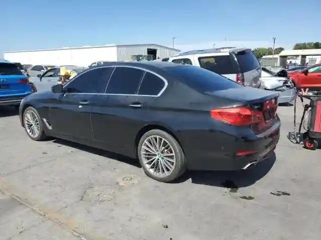 WBAJE7C36HWA03708 2017 BMW 5 SERIES-1