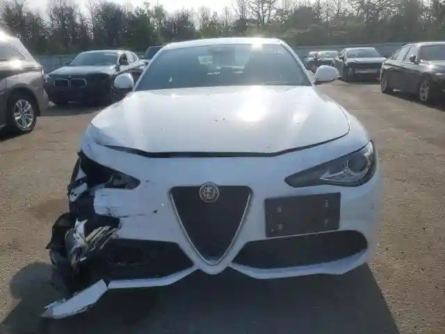 ZARFANBN6L7631074 2020 ALFA ROMEO GIULIA-4