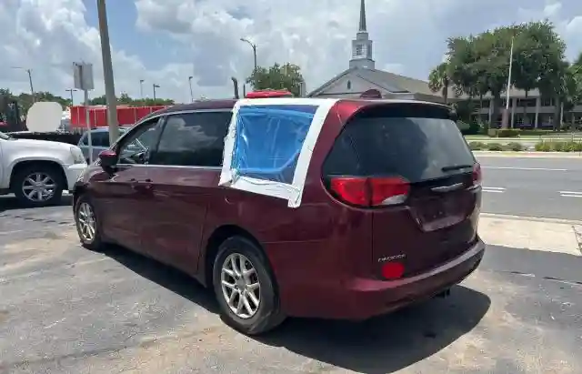 2C4RC1DG1HR509799 2017 CHRYSLER PACIFICA-2