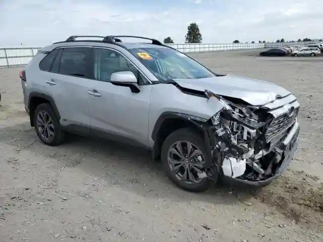 2T3D6RFV4RW071900 2024 TOYOTA RAV4-3