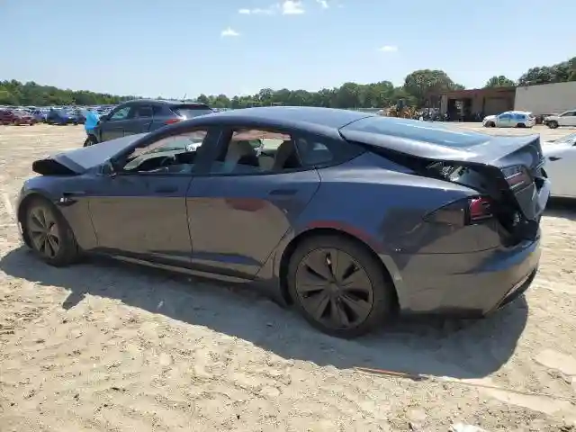 5YJSA1E52NF486951 2022 TESLA MODEL S-1