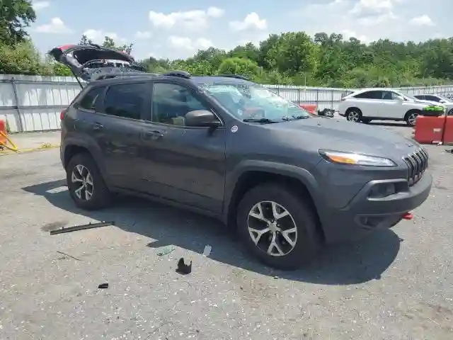1C4PJMBS2HW524373 2017 JEEP CHEROKEE-3