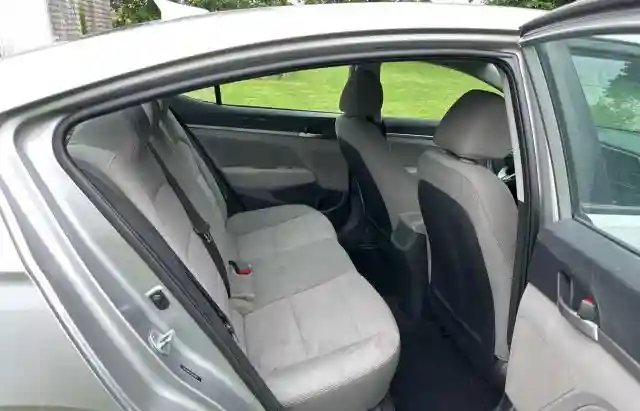 5NPD84LF2LH578951 2020 HYUNDAI ELANTRA-5