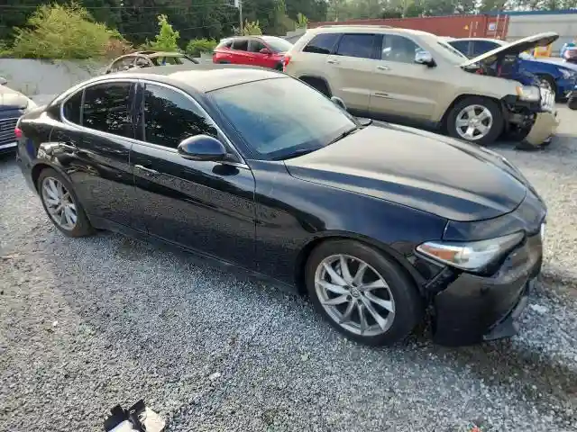 ZARFAEBN9H7533535 2017 ALFA ROMEO GIULIA-3