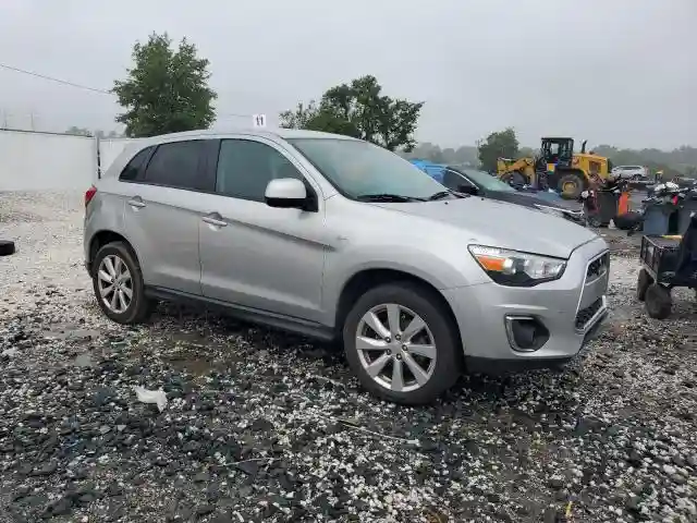 4A4AP3AU7FE001864 2015 MITSUBISHI OUTLANDER-3