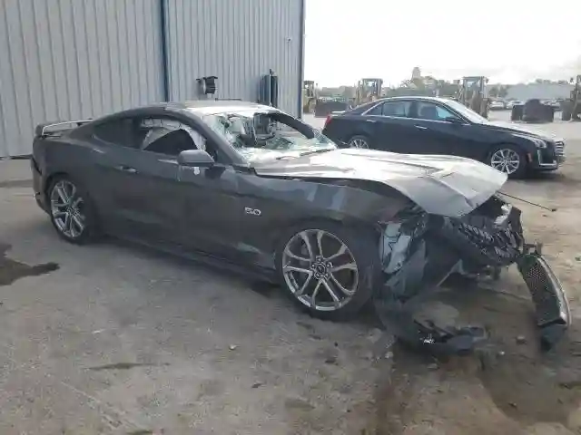 1FA6P8CF3J5184722 2018 FORD MUSTANG-3