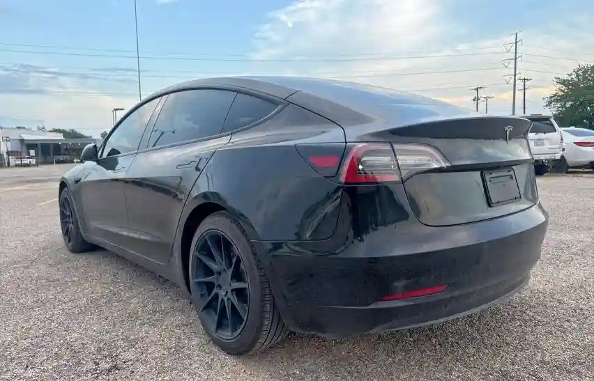 5YJ3E1EA9MF919606 2021 TESLA MODEL 3-2