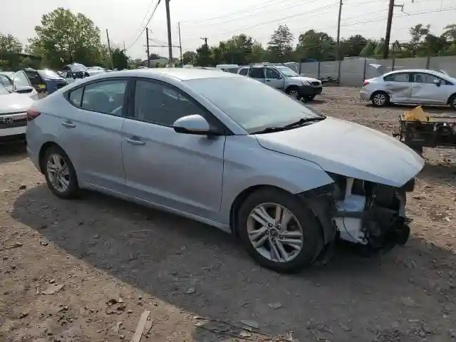 5NPD84LF2LH565830 2020 HYUNDAI ELANTRA-3