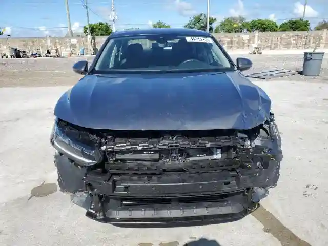 3VW5X7BU3SM023151 2025 VOLKSWAGEN JETTA-4