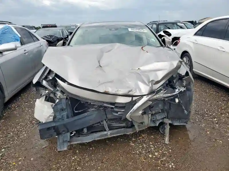 58ABK1GG6JU114983 2018 LEXUS ES350-4