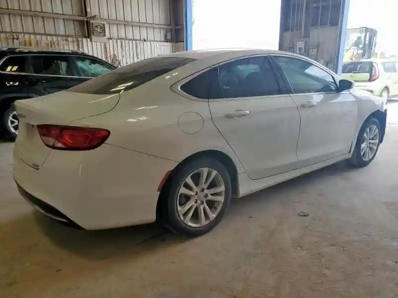 1C3CCCAB1FN754918 2015 CHRYSLER 200-2